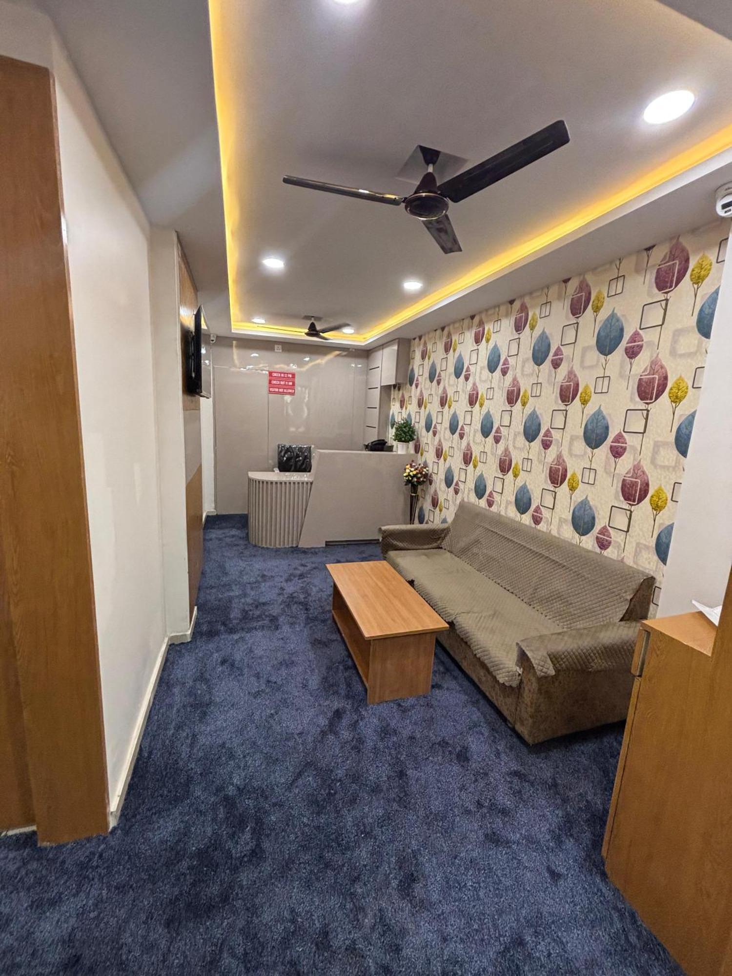 Hotel Mountain Bharuch Εξωτερικό φωτογραφία