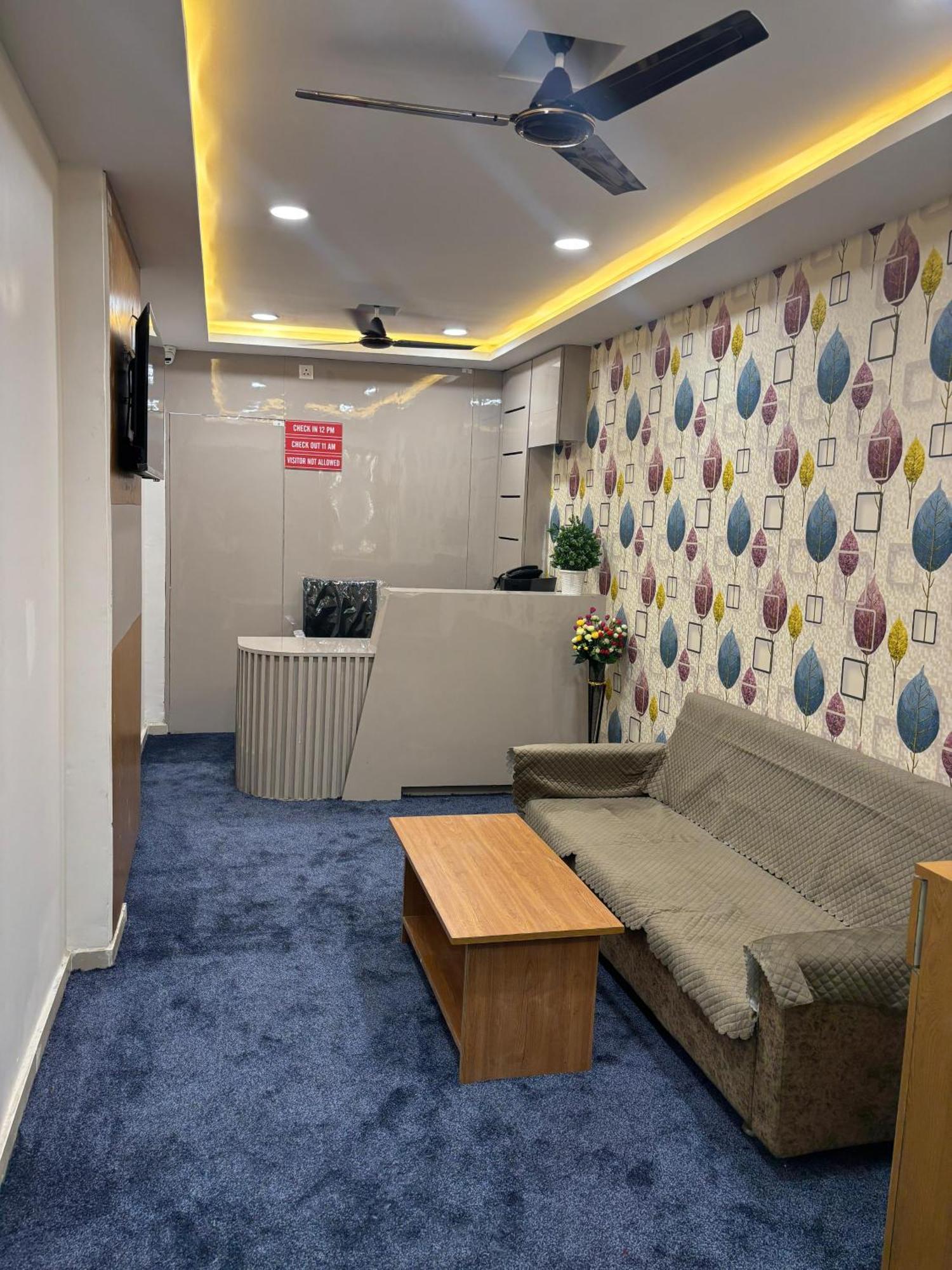 Hotel Mountain Bharuch Εξωτερικό φωτογραφία